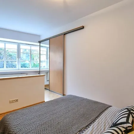 Apartament In Old Apartman